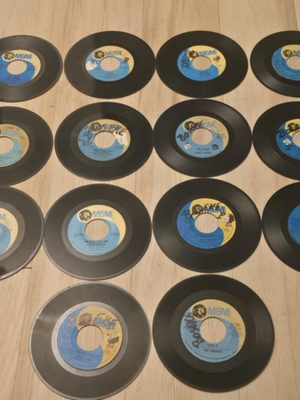 Lot of 14 Osmonds 45 RPM Vinyl Record Singles One Bad Apple Yo-Yo Go Away